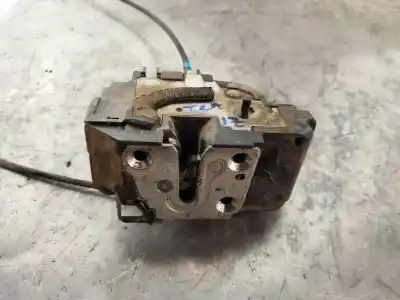 Автозапчастина б/у задній лівий центральний замок для nissan navara pick-up (d40m) doble cab se 4x4 посилання на oem iam 