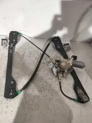 Second-hand car spare part driver left window regulator for chrysler 300 c 3.5 oem iam references 99466810  7746002827