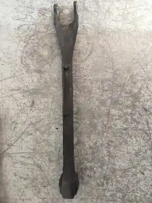 Pezzo di ricambio per auto di seconda mano staffa posteriore destra per chrysler 300 c 3.5 riferimenti oem iam 04743245ab