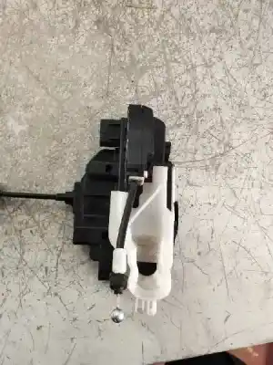 Tweedehands auto-onderdeel centrale vergrendelingsmotor rechts voor voor kia pro_cee´d drive oem iam-referenties 