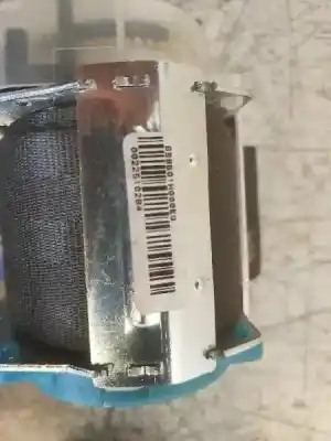 Pezzo di ricambio per auto di seconda mano set cinghie posteriori per kia pro_cee´d drive riferimenti oem iam 898201h000eq 898501h000eq 898101h000eq