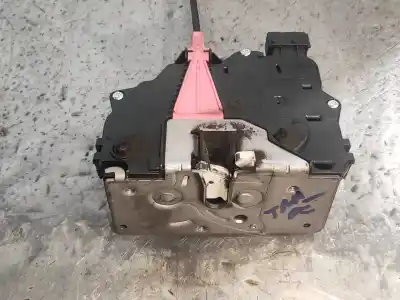 Second-hand car spare part rear right central locking system for opel corsa e design line oem iam references 13431845