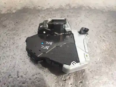 Second-hand car spare part front right central locking system for lexus is 300h oem iam references   