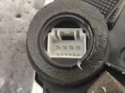 Second-hand car spare part front left central locking system for lexus is 300h oem iam references   