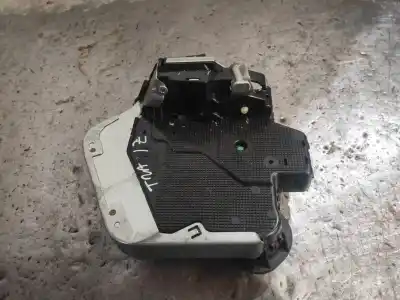 Second-hand car spare part rear left central locking system for lexus is 300h oem iam references   