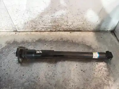 Peça sobressalente para automóvel em segunda mão amortecedor traseiro direito por lexus is 300h referências oem iam 4853053421