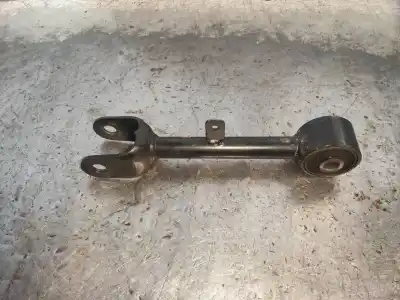 Peça sobressalente para automóvel em segunda mão braço de suspensão traseiro superior direito por lexus is 300h referências oem iam 