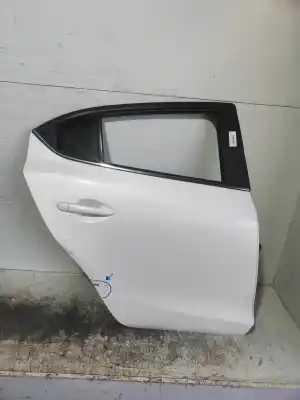 Second-hand car spare part rear right door for mazda 3 lim. () style oem iam references 