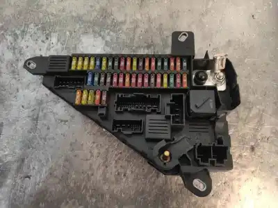 Second-hand car spare part fuse box unit for bmw serie 6 coupe (e63) 635d oem iam references 518956057