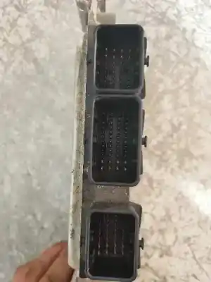 Peça sobressalente para automóvel em segunda mão centralina de motor uce por citroen c2 vtr referências oem iam 0261207999  9653491880