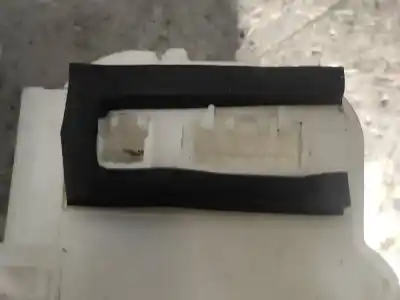 Автозапчастина б/у лівий передній двиг центрального замкування для subaru legacy lim. b14 limited посилання на oem iam   