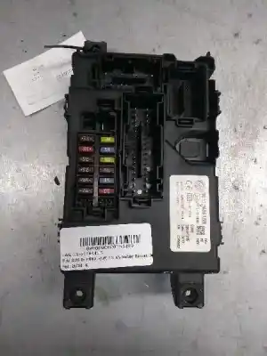 Piesă de schimb auto la mâna a doua Panou Siguranțe pentru FIAT GRANDE PUNTO (199) 1.3 16V JTD CAT Referințe OEM IAM 28094319  00517986150