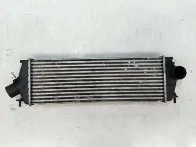 Peça sobressalente para automóvel em segunda mão intercooler por renault trafic combi (ab 4.01) 2.0 dci diesel fap cat referências oem iam 93854162