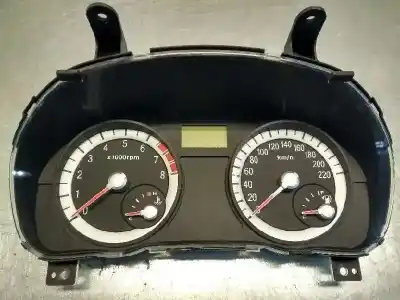 Peça sobressalente para automóvel em segunda mão QUADRANTE por KIA RIO II (JB)  Referências OEM IAM 940031G140  