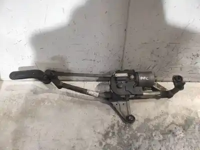 Pièce détachée automobile d'occasion MOTEUR D'ESSUIE-GLACE AVANT pour SKODA SUBERB (3T4)  Références OEM IAM 3T1955119A 3T1955023A 3T1955023 1397220658 3397020927