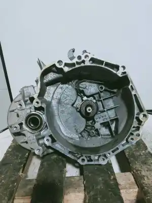 Second-hand car spare part GEARBOX for OPEL ASTRA J LIM. 4TÜRIG  OEM IAM references M320FAM0  41761A 5 4120746 AXN