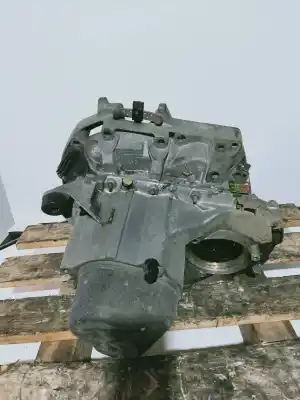 Second-hand car spare part gearbox for renault 11 renault 11 gtl 1.4 oem iam references jb5009  s110851
