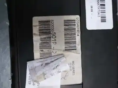 Peça sobressalente para automóvel em segunda mão quadrante por renault clio iii exception referências oem iam 8200305019d  lcga019734