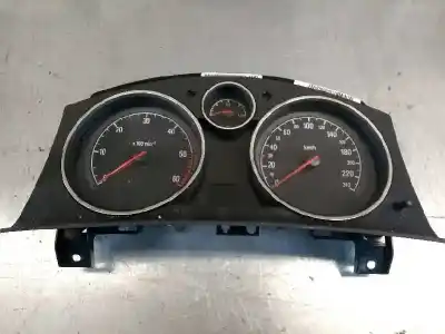 Pièce détachée automobile d'occasion Compteur De Vitesse Tableau De Bord pour OPEL ZAFIRA / ZAFIRA FAMILY B (A05) 1.7 CDTI (M75) Références OEM IAM 13309003  SW7655