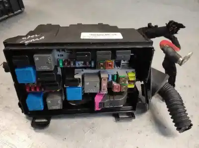 Peça sobressalente para automóvel em segunda mão Caixa De Fusíveis E Relés por OPEL CORSA D Enjoy Referências OEM IAM   