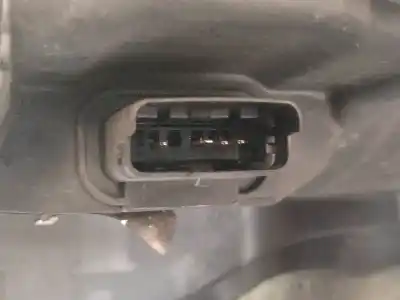 Автозапчастина б/у ліва фара для renault modus confort dynamique посилання на oem iam 8200301829  22916499