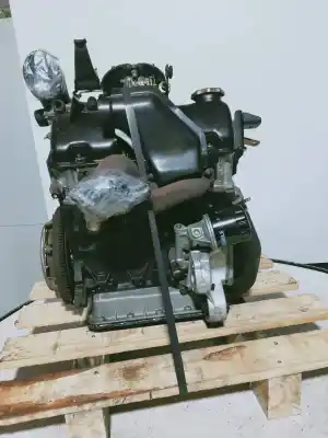 Pièce détachée automobile d'occasion moteur complet pour peugeot 205 berlina 1.3 références oem iam 1g1e  1pg02 818704