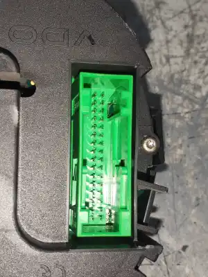 Автозапчасти б/у приборная доска за audi a2 (8z) 1.4 ссылки oem iam 110080020002  