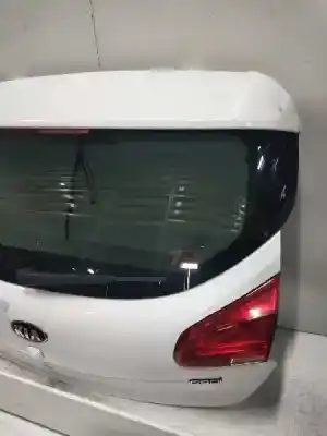 Second-hand car spare part tailgate for kia cee´d drive oem iam references   