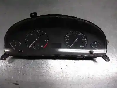 Pièce détachée automobile d'occasion Compteur De Vitesse Tableau De Bord pour PEUGEOT 406 BREAK (S1/S2) 2.0 HDi Références OEM IAM 9644232180  110080108022