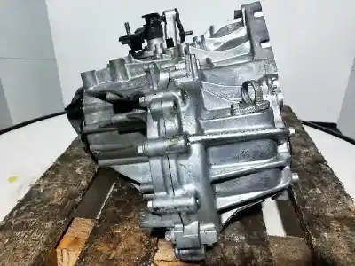 Second-hand car spare part gearbox for kia stonic (ybcuv) concept oem iam references u94l 155677 tjw5f