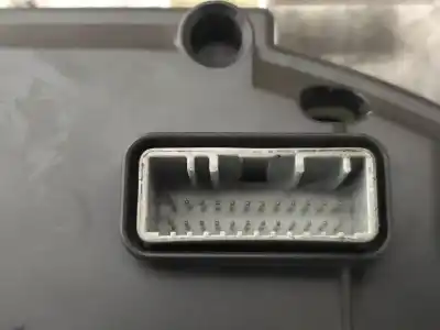 Peça sobressalente para automóvel em segunda mão quadrante por renault kangoo authentique referências oem iam 8200796005a  281180201