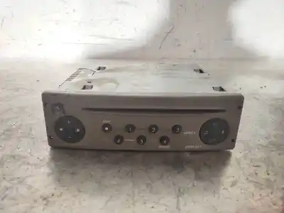Second-hand car spare part AUDIO SYSTEM / RADIO CD for RENAULT KANGOO  OEM IAM references 8200531482C  8200531482T