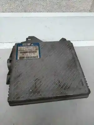 Pièce détachée automobile d'occasion Calculateur Moteur Ecu pour PEUGEOT 806 2.1 Turbodiesel CAT Références OEM IAM R04010021D 80739F 9634281380