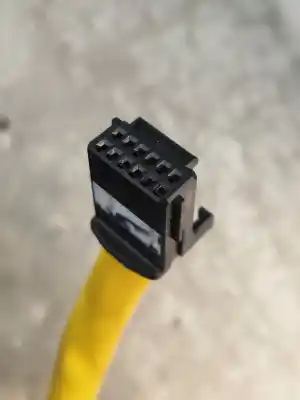 Peça sobressalente para automóvel em segunda mão espelho retrovisor direito por renault captur xmod referências oem iam   