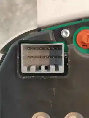 Peça sobressalente para automóvel em segunda mão quadrante por kia pro_cee´d ex referências oem iam 940031h011  ax3