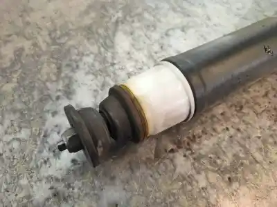 Peça sobressalente para automóvel em segunda mão amortecedor traseiro esquerdo por renault captur xmod referências oem iam 562107338r  