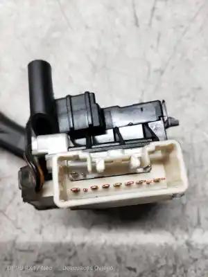 Second-hand car spare part headlights switch for toyota corolla (_e12_) 1.4 d (nde120_) oem iam references 173712  