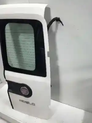 İkinci el araba yedek parçası arka sag kapi için fiat doblo active oem iam referansları   