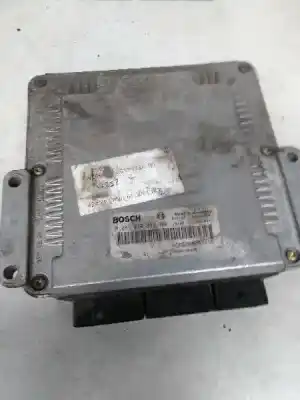 Recambio de automóvil de segunda mano de Centralita Motor Uce para RENAULT SCENIC RX4 (JA0) 1.9 dCi Salomon referencias OEM IAM 0281010843 8200166496 HOM8200091416
