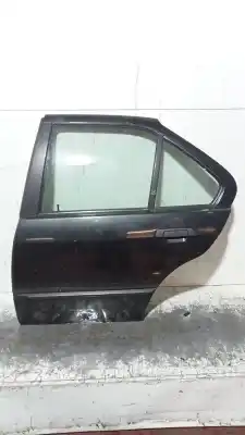 Peça sobressalente para automóvel em segunda mão porta do automóvel traseira esquerda por bmw serie 3 berlina (e36) 318i referências oem iam 