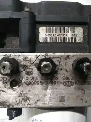 Peça sobressalente para automóvel em segunda mão abs por kia cee´d 1.4 cat referências oem iam 0265232609 589201h400 0265800972 98907