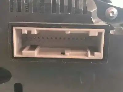 Peça sobressalente para automóvel em segunda mão quadrante por audi a4 berlina (b8) básico referências oem iam 8k0920900  503001621106