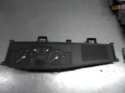 Pièce détachée automobile d'occasion Compteur De Vitesse Tableau De Bord pour RENAULT VEL SATIS (BJ0) 3.0 V6 dCi Turbodiesel CAT Références OEM IAM 8200362529  503000260746