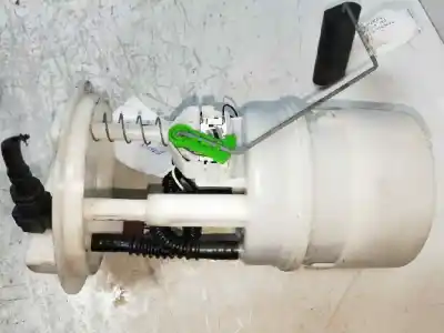 Peça sobressalente para automóvel em segunda mão bomba de combustivel por renault clio iii exception referências oem iam 8200727740  0974685990202