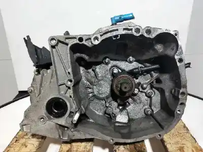 Second-hand car spare part gearbox for renault clio iii exception oem iam references jh3176