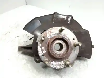 Peça sobressalente para automóvel em segunda mão manga de eixo dianteira esquerda por hyundai tucson (jm) 2.0 crdi comfort (4wd) referências oem iam 