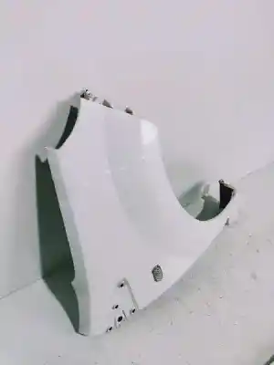 Second-hand car spare part front right fin for renault twingo authentique oem iam references 7701477874  