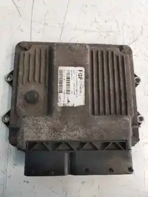 Second-hand car spare part ECU ENGINE CONTROL for FIAT IDEA (135)  OEM IAM references 51744426 51744426 7160001002 MJD6JFM1