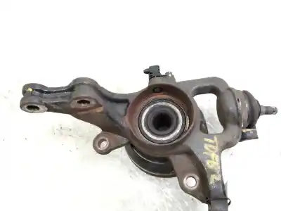 Second-hand car spare part front left knuckle for kia cee´d drive oem iam references   