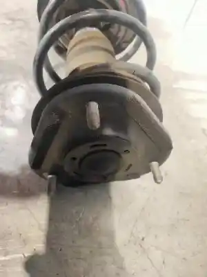 Peça sobressalente para automóvel em segunda mão amortecedor dianteiro esquerdo por toyota auris active referências oem iam   